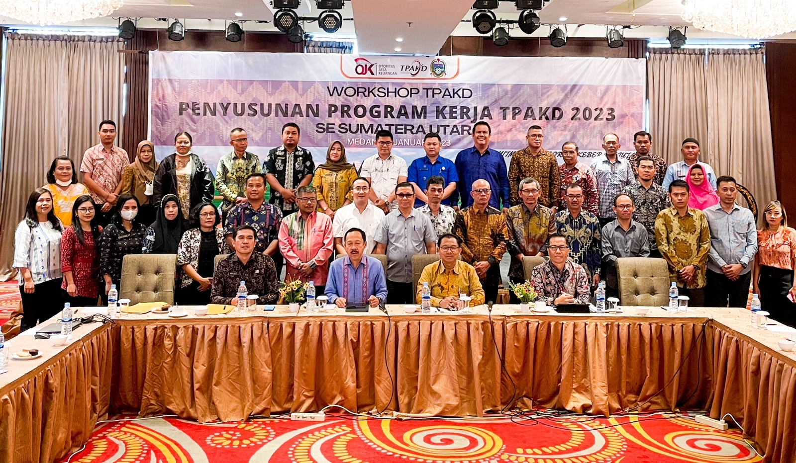 Kantor OJK Regional 5 Sumatera Bagian Utara melaksanakan Workshop Penyusunan Program Kerja TPAKD Tahun 2023 yang dihadiri oleh Tim Percepatan Akses Keuangan Daerah (TPAKD) yang terdiri dari Pemerintah Provinsi dan Pemerintah Daerah 33 Kab/Kota di Sumatera Utara.