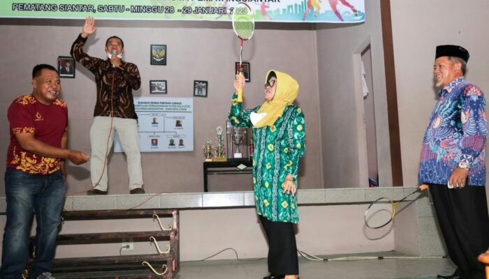 Wali Kota Dukung Turnamen Bulutangkis P3S