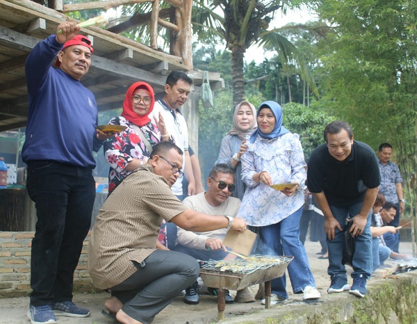 Le’MANKers’86 Sukses Adakan Lomba Sombam Ikan Le’MANKers’86 Sukses Adakan Lomba Sombam Ikan