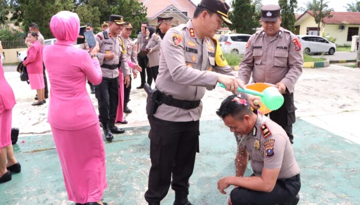 Akhir Tahun 2022, Sebanyak 50 Personel Polres Simalungun Naik Pangkat