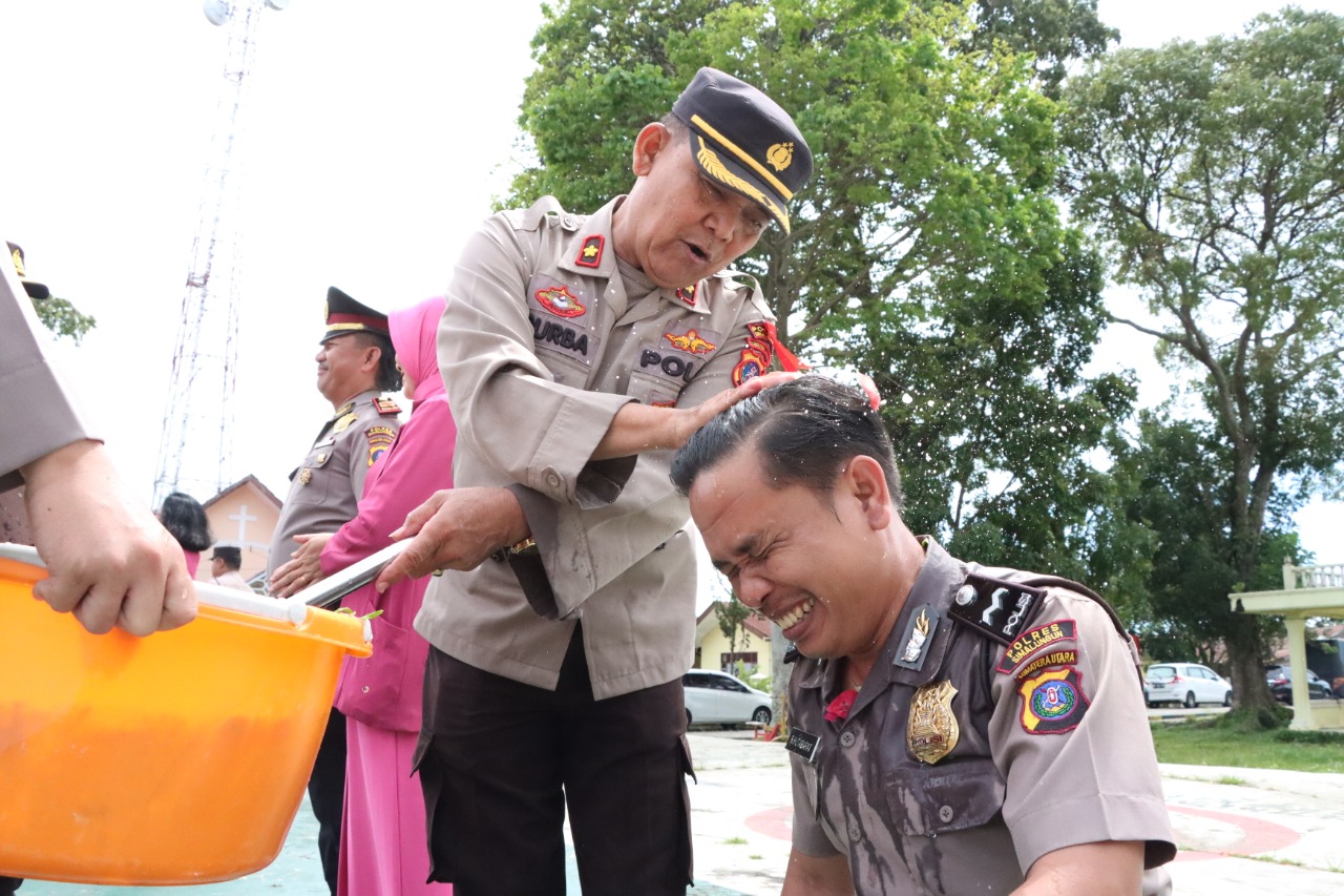 Akhir Tahun 2022, Sebanyak 50 Personel Polres Simalungun Naik Pangkat Akhir Tahun 2022, Sebanyak 50 Personel Polres Simalungun Naik Pangkat