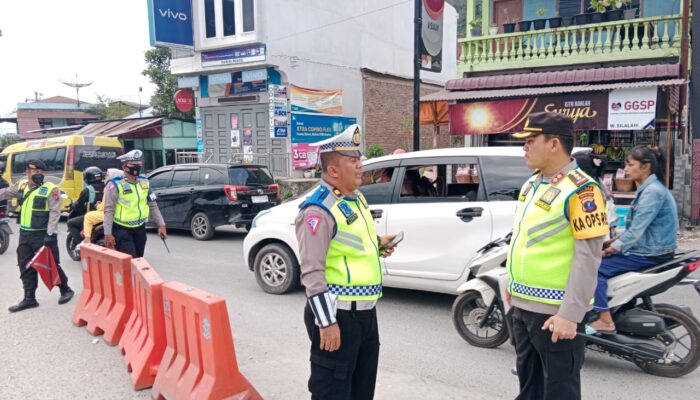 Demi Tugas, Kapolres Simalungun Pilih ‘Bertahun Baru’ Di Jalan