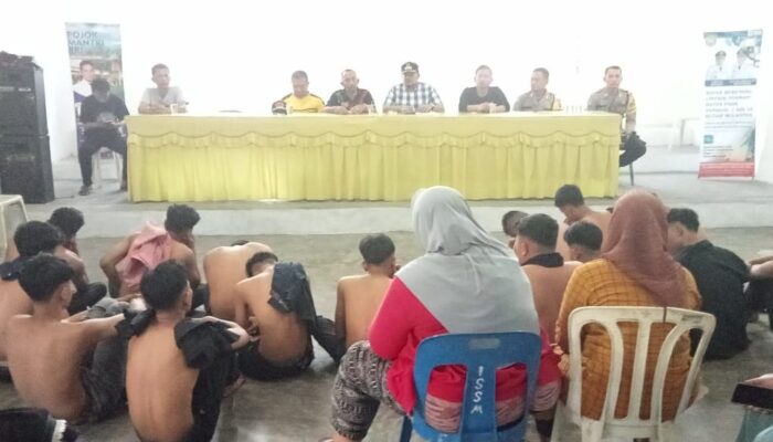 Pengaruh Miras 16 Remaja Bentrok