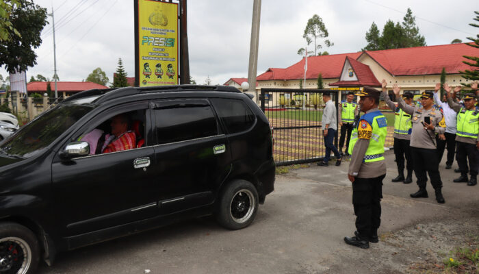 Kapolres Humbahas Lepas Personel Purna Bhakti