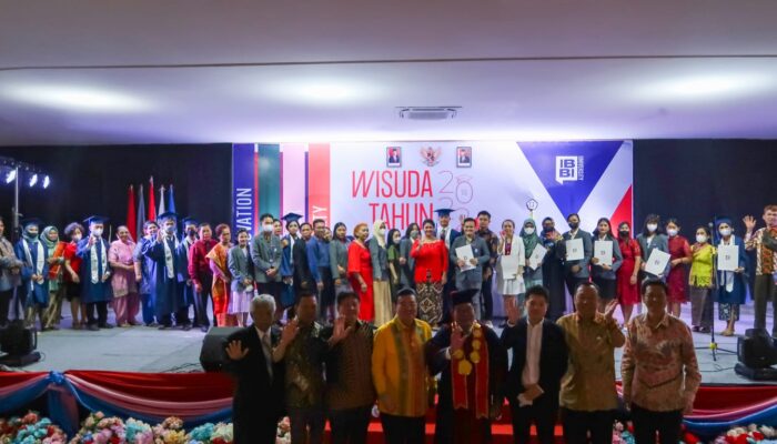 Universitas IBBI Lepas 98 Sarjana Gubsu Harapkan Lulusan Perguruan Tinggi Jadi Agen Perubahan