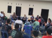 Jalan Kenduri Raya Sunggal Diportal Warga