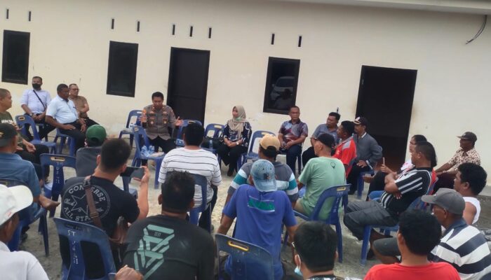 Jalan Kenduri Raya Sunggal Diportal Warga
