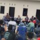 Jalan Kenduri Raya Sunggal Diportal Warga