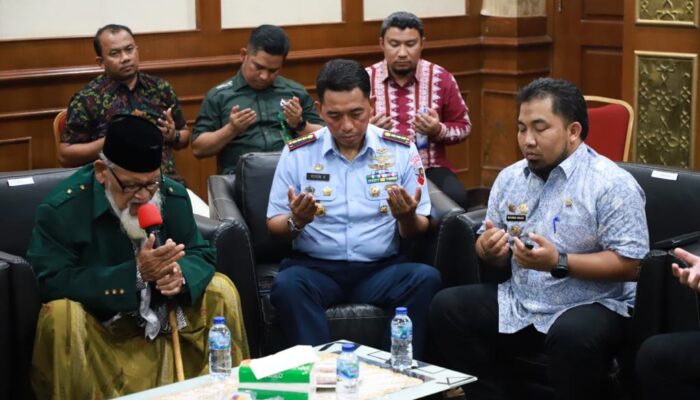 Pj Bupati Aceh Besar Sambut Baik Penerbangan Umrah Dari Bandara SIM