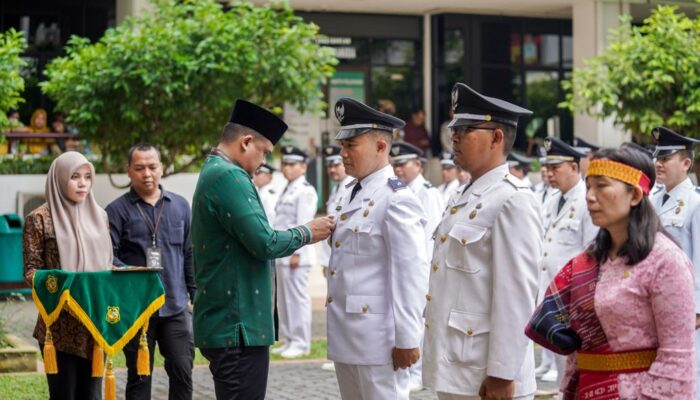 Bobby Kembali Lantik 74 Pejabat Pemko Medan