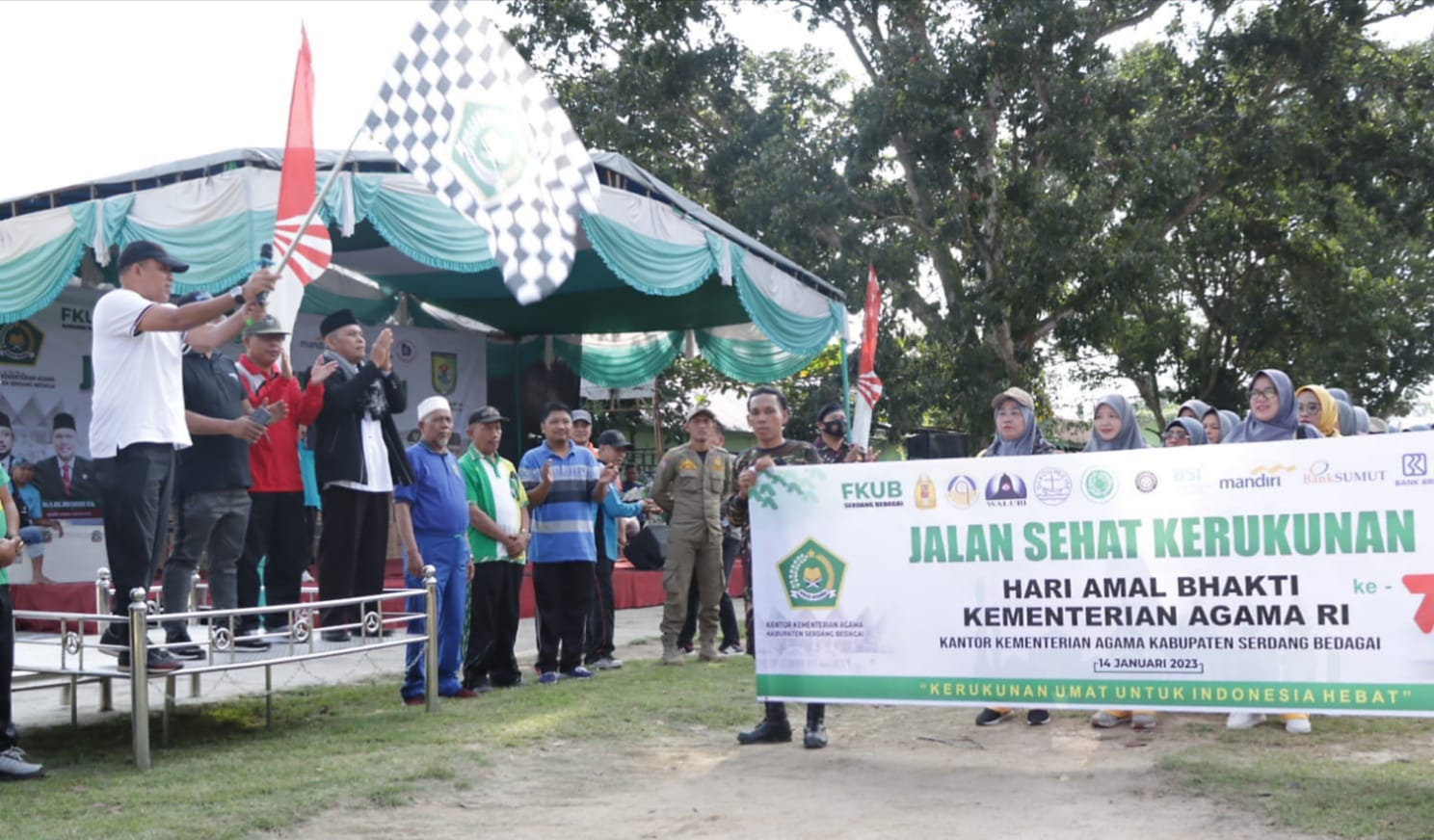 Kemenag Sergai Gelar Jalan Sehat Kerukunan HAB