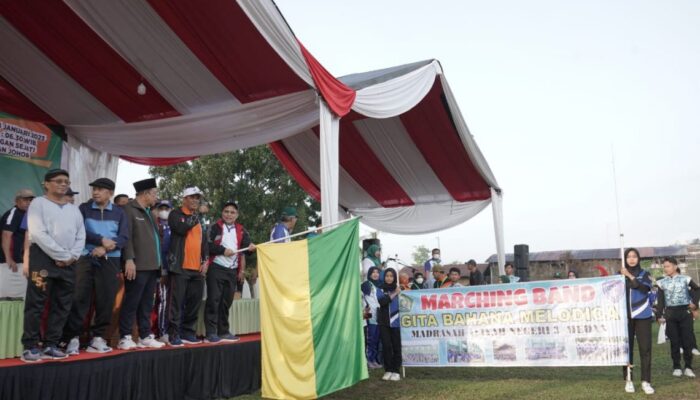 Ribuan Peserta Ikuti Jalan Sehat Dan Senam Kerukunan