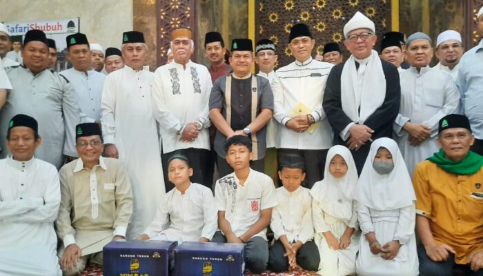 <em>Safari Subuh Pangdam I BB di Masjid Muslimin Komplek JCity Ajak Ummat Islam Perbaiki Mindset</em>