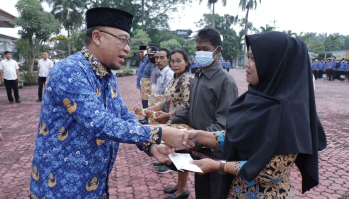 Korpri Asahan Terima Ambulans