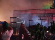 7 Rumah Ludes Terbakar Di Jl. Bromo