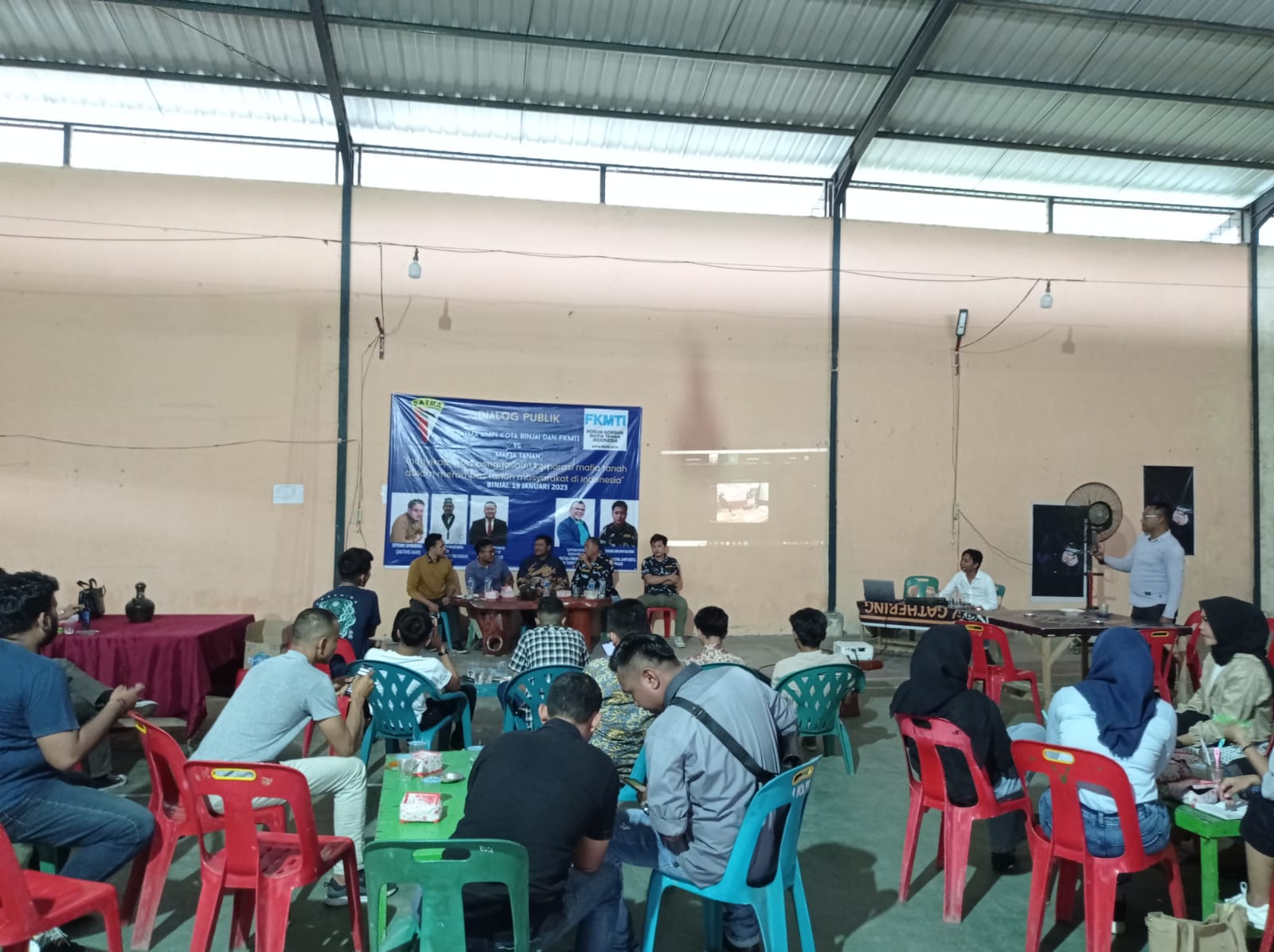 Satma AMPI Binjai Dan FKMTI Gelar Dialog Bahas Mafia Tanah Satma AMPI Binjai Dan FKMTI Gelar Dialog Bahas Mafia Tanah