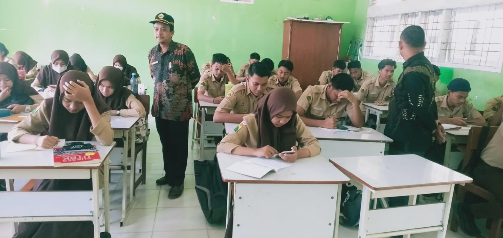 <em>MKKS SMA Gelar Try Out UTBK, Diikuti Oleh 4.000 Siswa</em>