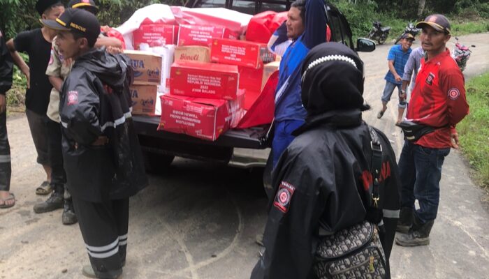 Dinas Sosial Bener Meriah Salurkan Bantuan Sembako Korban Bencana