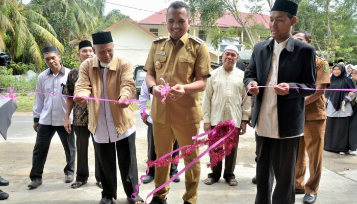 Pj Wali Kota Sabang Resmikan Mujaddid Mart