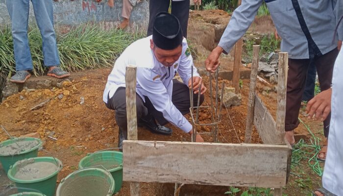 Peletakan Batu Pertama Pembangunan Masjid As-Syafa’ah Desa Dolok Tolong Dairi