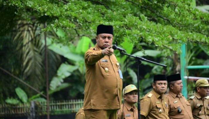 Sekda Labura Ingatkan ASN Jangan Bertingkah Seperti Setan