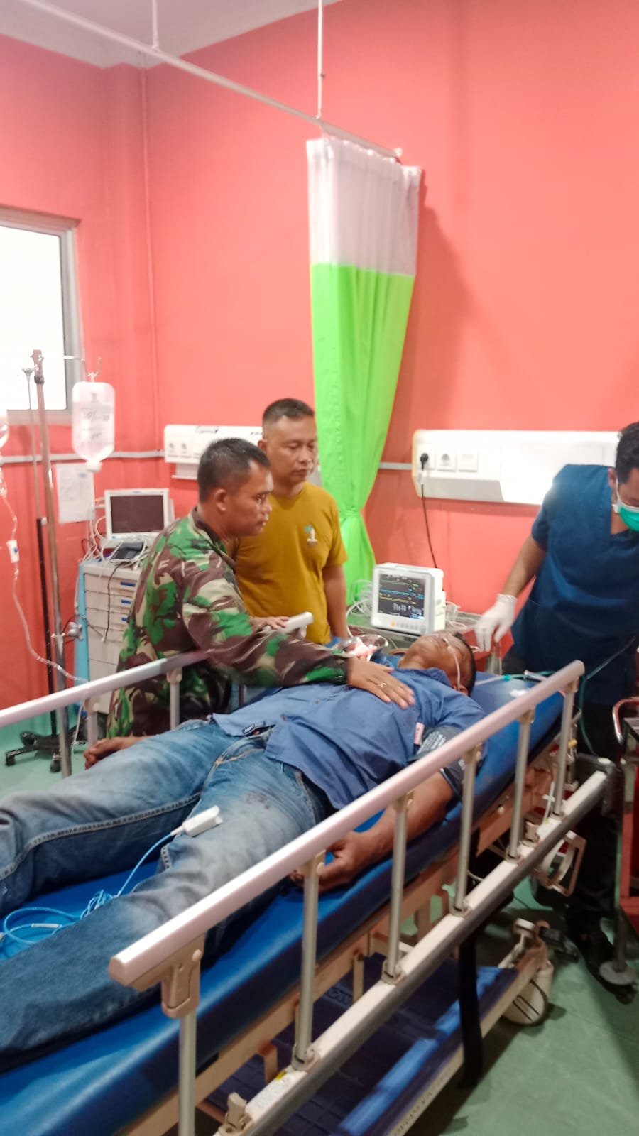 Personel TNI AD Korban Pemukulan Di Aceh Timur Personel TNI AD Korban Pemukulan Di Aceh Timur