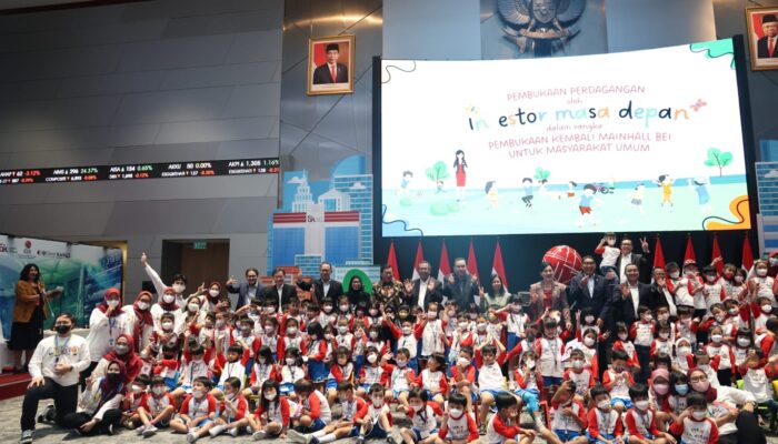 Siswa TK Jadi Tamu Pertama Pembukaan Kembali Main Hall BEI