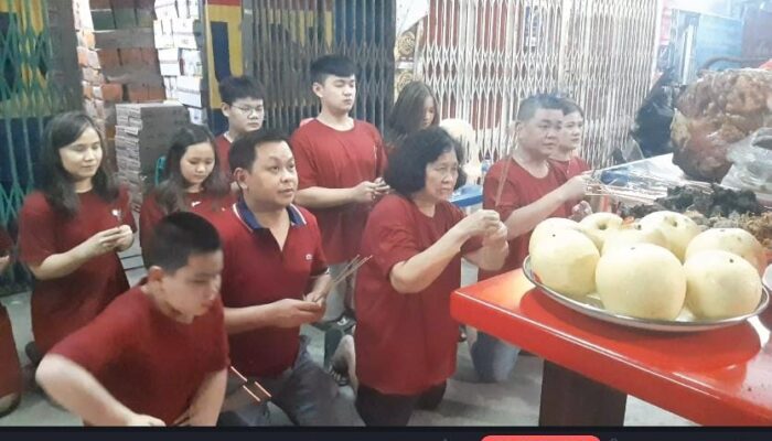 Sepekan Imlek, Suku Hokien Laksanakan Sembahyang Tebu