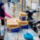 Bantuan Untuk Korban Banjir Pidie Terus Mengalir, Giliran Ida Susanti Salurkan Bantuan