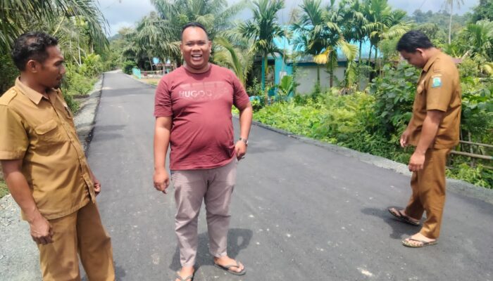 Jalan Teraspal Warga Batu-batu Senang