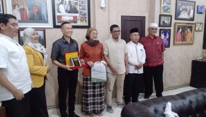 Direktur Tourism Malaysia Medan Audiensi ke Harian Waspada