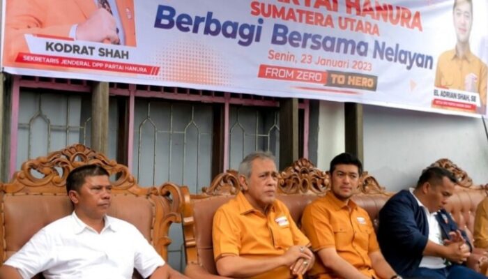 Sekjen DPP Hanura Dan Ketua Hanura Sumut Bagikan 1.000 Sak Beras Ke Masyarakat Young Panah Hijau