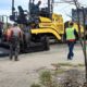 JALAN provinsi di lintas timur yang terus dikerjakan. Waspada/Ist