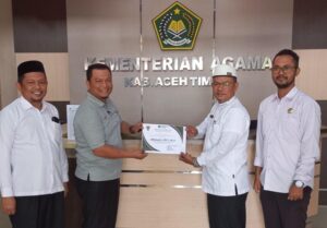 Sekum BKPRMI Aceh Timur Terima Penghargaan Kementerian Agama