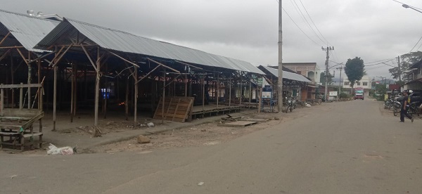 Diresmikan Bupati Tapsel, Pasar Sipagimbar Tak Dipakai Diresmikan Bupati Tapsel, Pasar Sipagimbar Tak Dipakai