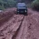 Jalan penghubung Mosa Jae dengan Mosa Palang di Desa Gunung Baringin, Kecamatan Angkola Selatan, Kabupaten Tapanuli Selatan, sudah kupak-kapik. (Waspada/Ist)