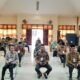 Peserta calon PPIH mengikuti ujian CAT di aula kantor Kemenag Nagan Raya, Kamis (26//1).(Waspada/Muji Burrahman)