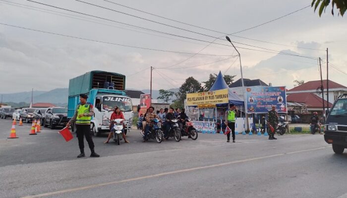 Arus Balik Nataru Di Posyan Bypass Tambunan Padat Merayap