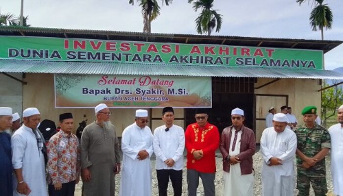 Pj Bupati Agara Letakkan Batu Pertama Pembangunan Masjid Al-Falah