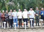 Wabup Asahan Mulai Pembangunan Musholla Siti Amin