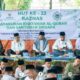 Ketua Baznasu Prof. Dr. Muhammad Hatta bersama Pimpinan Pondok Pesantren Mawaridussalam Ust. Drs. KH. Syahid Marqum, MM dan para santri serta guru dalam kegiatan khataman Alquran. Waspada/ist