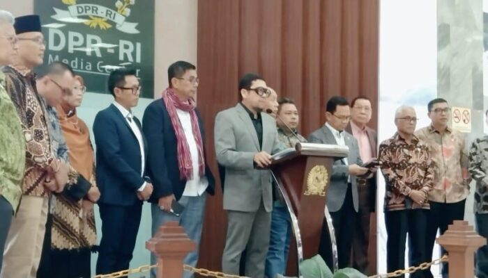Delapan Fraksi Di DPR Tolak Sistem Pemilu Tertutup