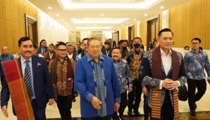 Dihadiri SBY Dan Ribuan Undangan Natal Nasional PD Sukses Dan Hikmat, Hendrik Sitompul Bangga Menjadi Ketua