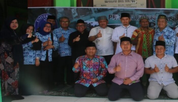 BKMT UMA Bagikan Sembako Untuk Korban Banjir Bandang Sigambo-gambo, Barus