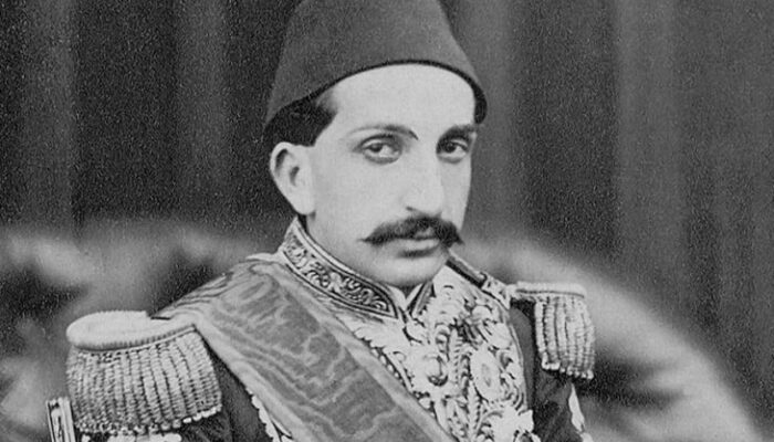 <strong>Sultan Abdul Hamid II Bertemu Habib Abd al-Rahman?</strong>