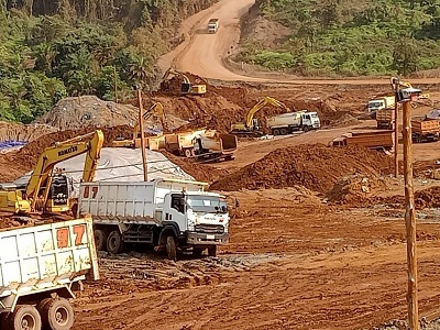 SALAH satu kegiatan tambang. Waspada/Ist