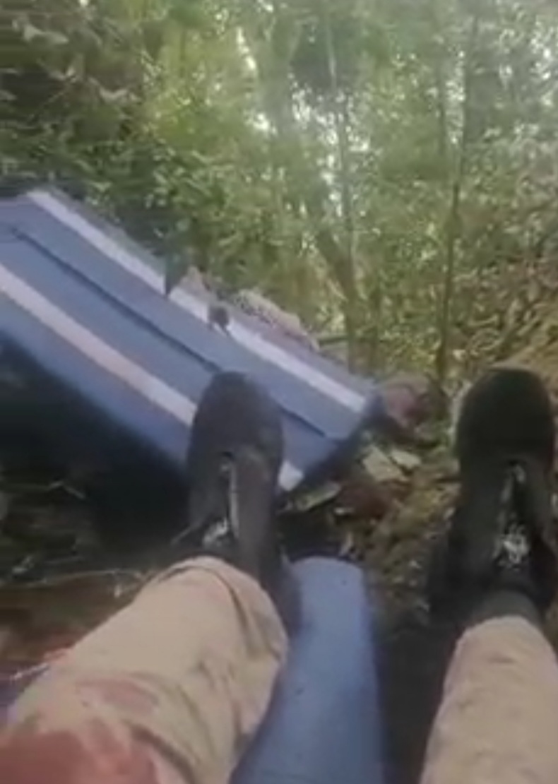 Cuaca Buruk Paksa Heli Rombongan Kapolda Jambi Mendarat Darurat Di Bukit Tamia