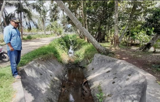 Petani Madina Menjerit Histeris Tanpa Suara