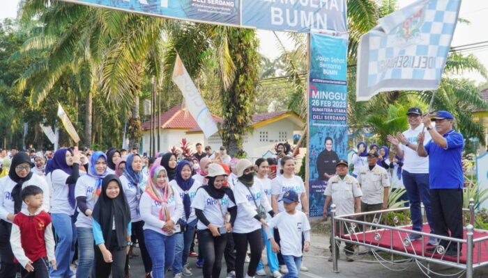 Jalan Sehat Meriahkan HUT BUMN Di Deliserdang