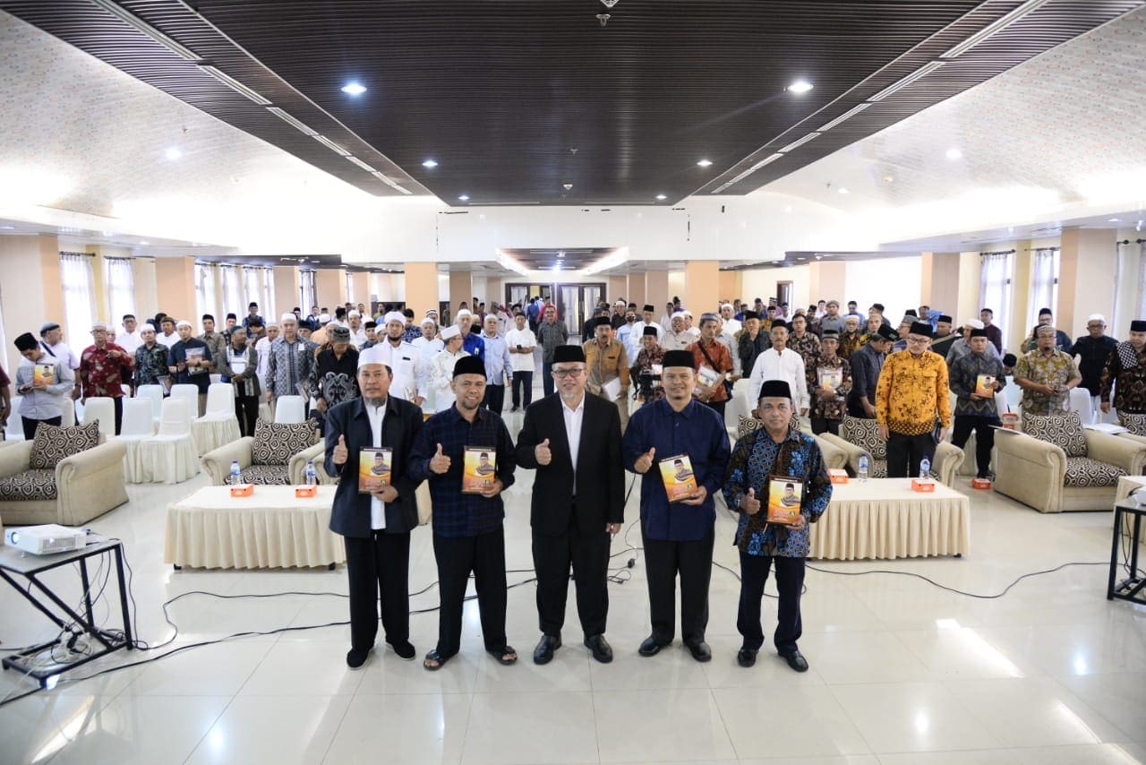 Ustad Assoc Prof. H. Dr. Usman Jakfar, Lc, MA<br>Launching Buku Tadabur Al Quran Juz 30 Dan 29